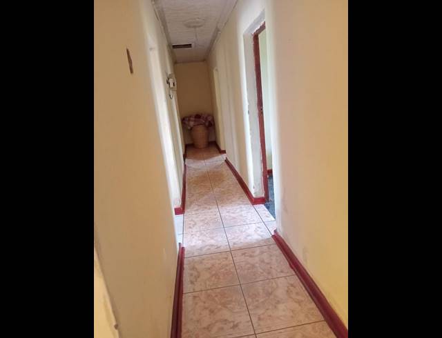 3 BEDROOM HOUSE FOR SALE IN LUSIKISIKI